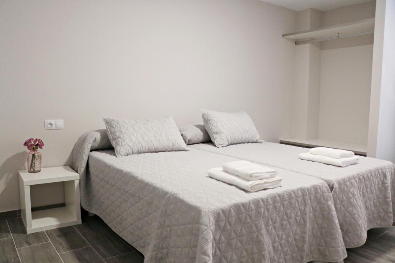 Apartamentos Credencial Саррия Екстериор снимка
