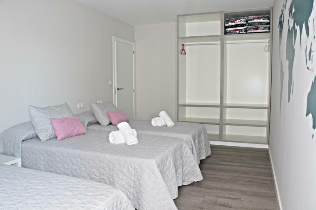 Apartamentos Credencial Саррия Екстериор снимка